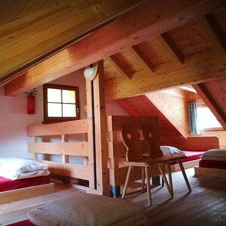 Rifugio Stella Alpina Spiz Piaz Per Escursionisti Hotell Pozza di Fassa Eksteriør bilde