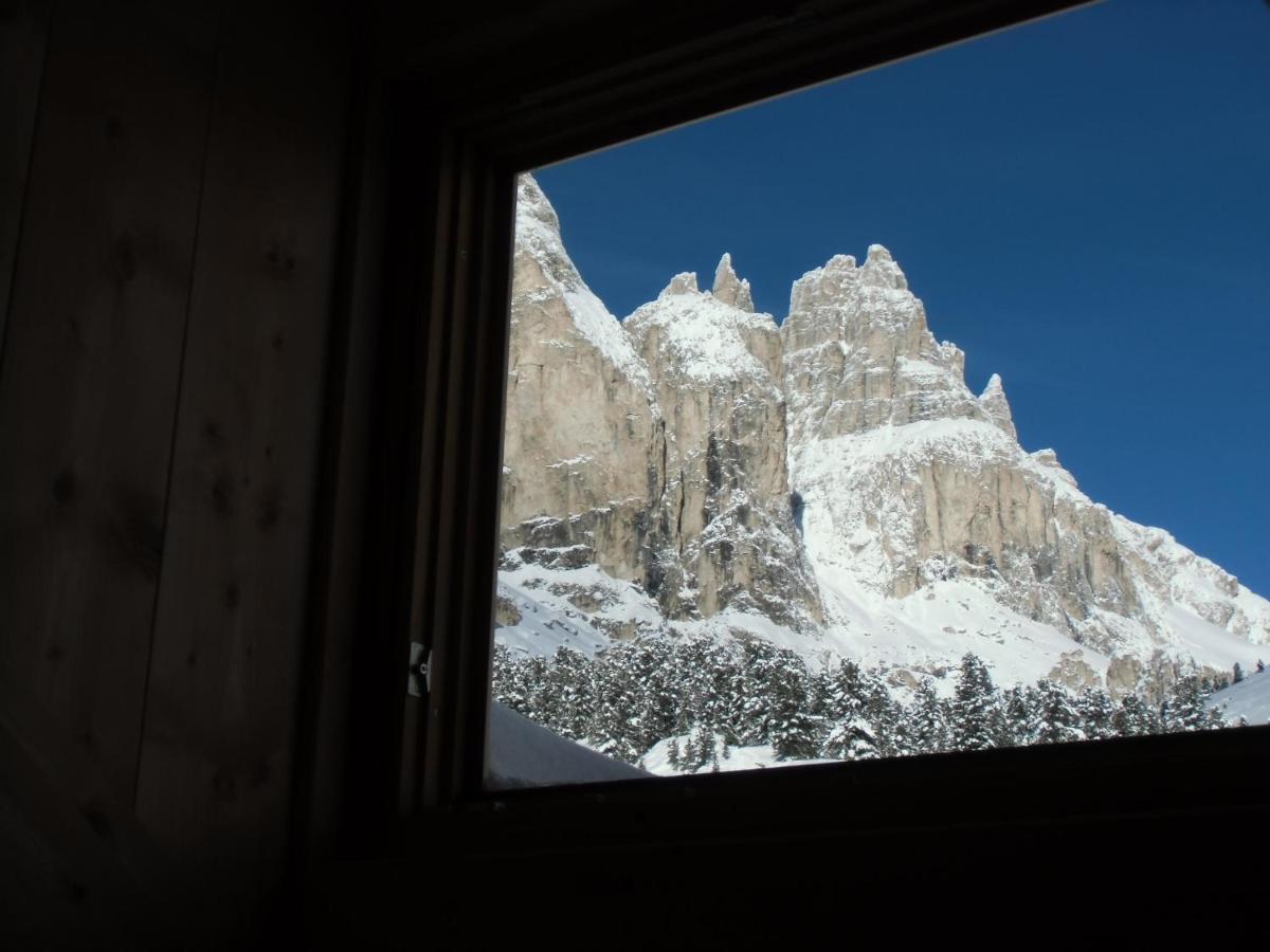 Rifugio Stella Alpina Spiz Piaz Per Escursionisti Hotell Pozza di Fassa Eksteriør bilde
