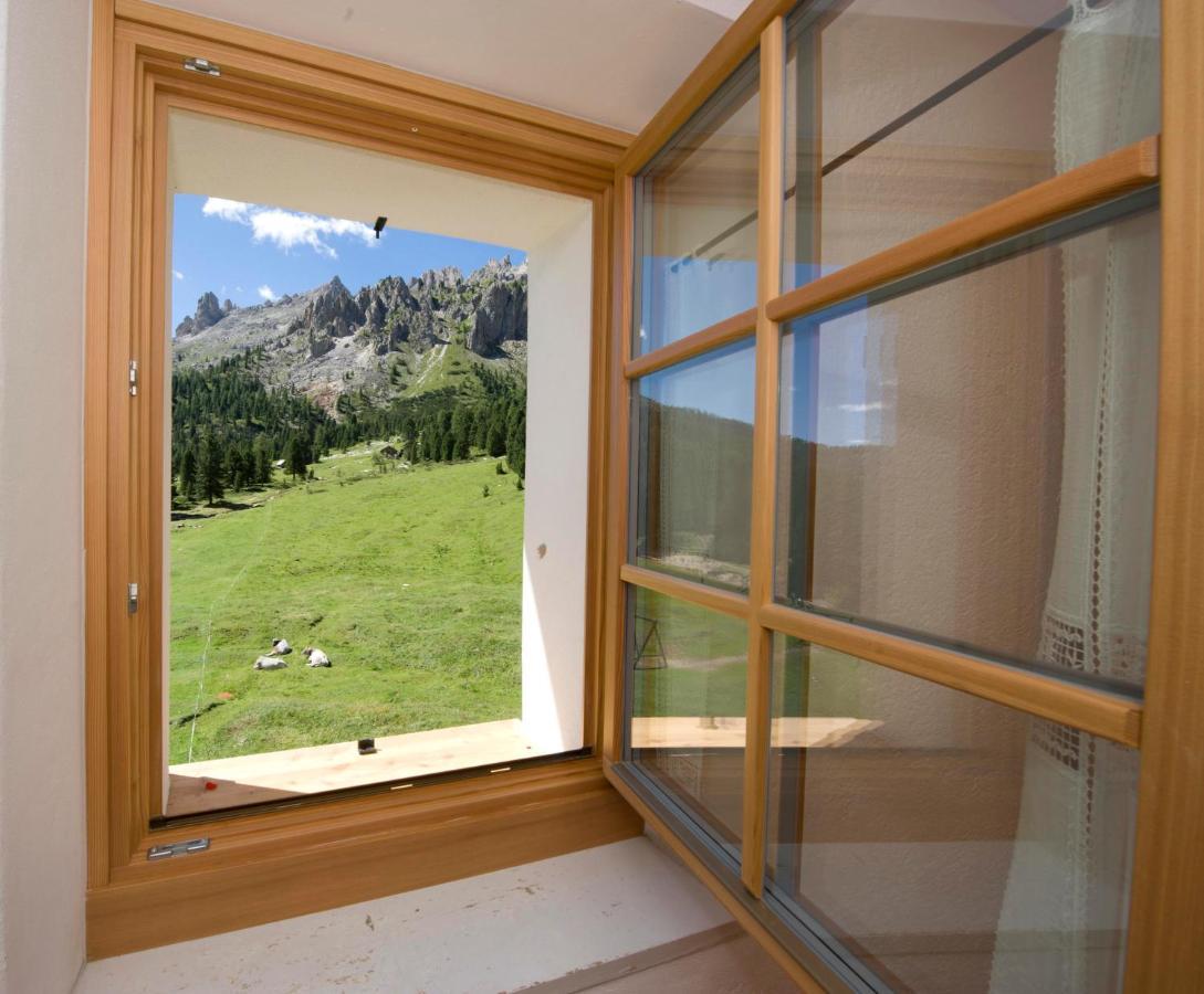Rifugio Stella Alpina Spiz Piaz Per Escursionisti Hotell Pozza di Fassa Eksteriør bilde